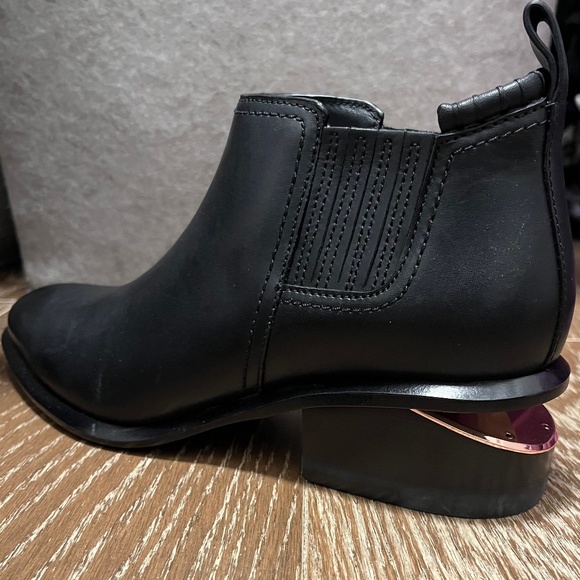 Alexander wang Kori ankle booties black/rose gold size 36 - Picture 1 of 3